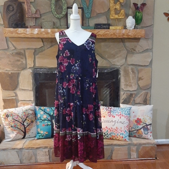 Roz & Ali Dresses & Skirts - 🆕Roz & Ali Dressbarn exquisite high quality dress